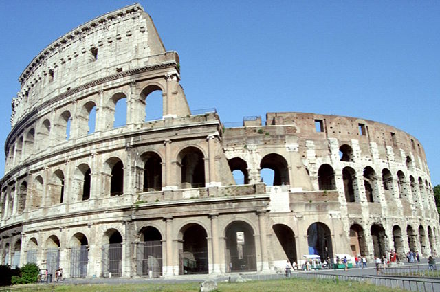 Image:Roma Coliseo 001.jpg