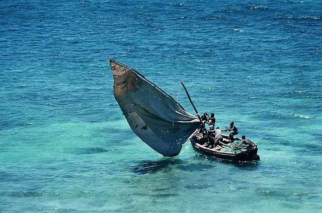 Image:Mozambique - traditional sailboat.jpg