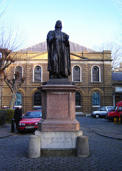 Statue of John Wesley at Wesley's Chapel City Road, London. (January 2006)