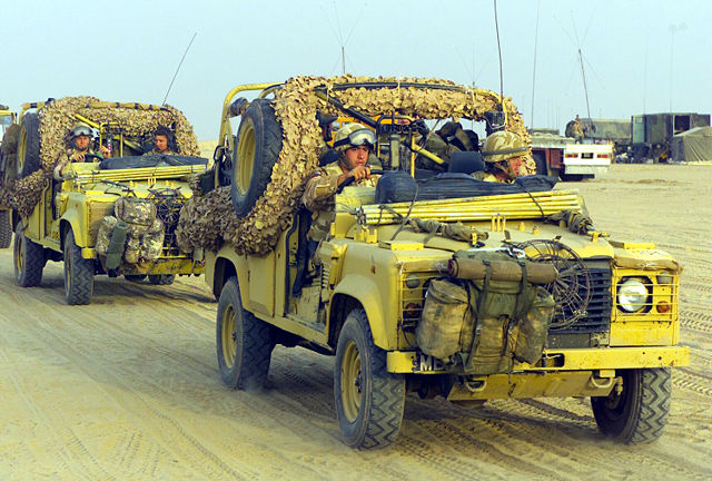 Image:Land Rover Defender 110 patrol vehicles.jpg