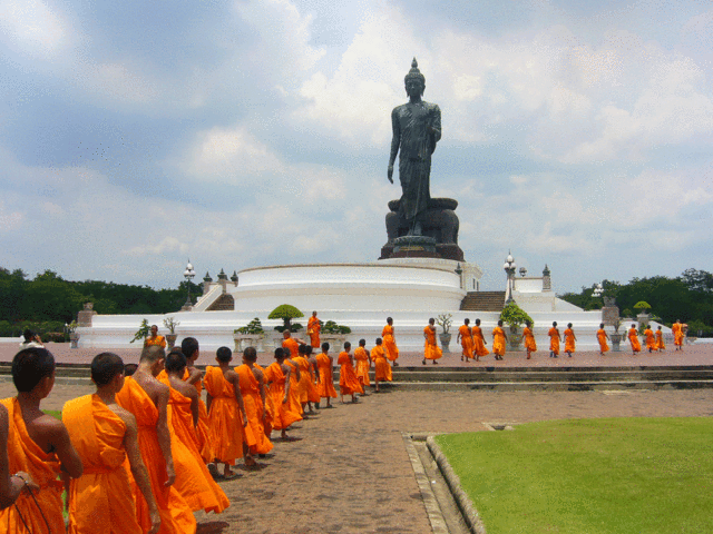 Image:Phutthamonthon Buddha.gif