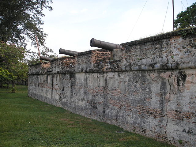 Image:Fort Cornwallis Penang Dec 2006 002.jpg