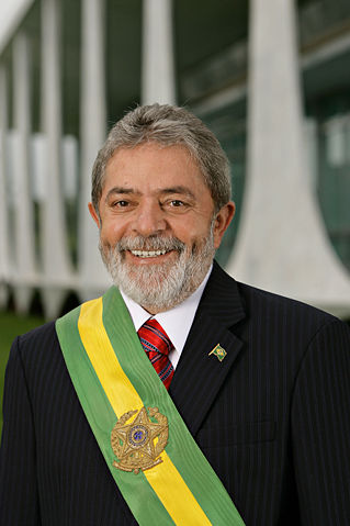 Image:Lula - foto oficial05012007.jpg