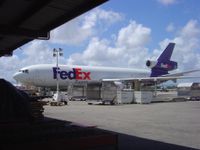 FedEx DC-10.