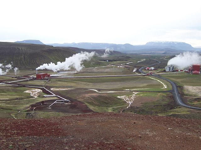 Image:Krafla Geothermal Station.jpg
