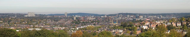 Image:Sheffield wide from Meersbrook Park.jpg