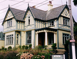 Pinner House, Dunedin: a perfect example of the "English Cottage" style which Petre popularised at the beginning of the 20th century.