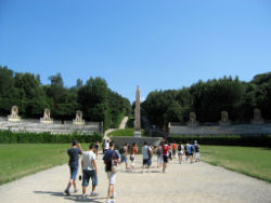 The pathway, leading to the amphitheatre (in the hinterground) of the Palace's Boboli Gardens