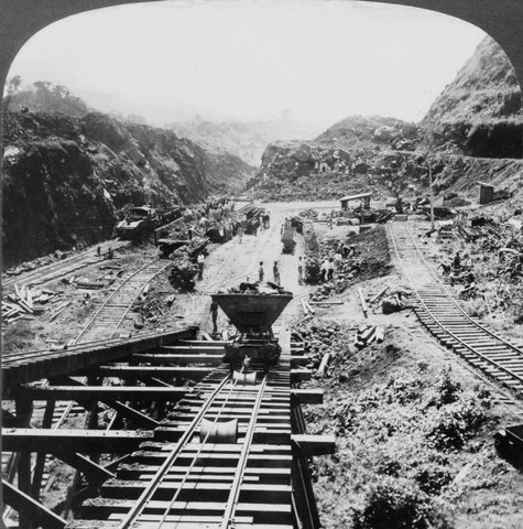 Image:Panama Canal under construction, 1907.jpg