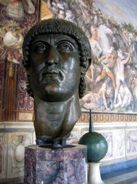 Contemporary bronze head of Constantine.