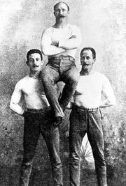 The German individual gymnastics champions: Schuhmann, Flatow, and Weingärtner