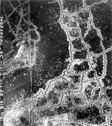 Image:Aerial view Loos-Hulluch trench system July 1917.jpg