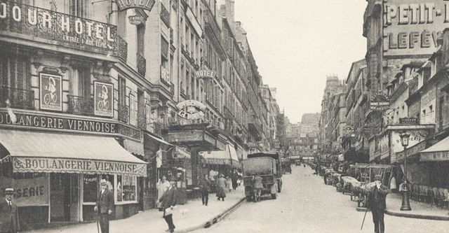 Image:Paris Montmartre in 1925.jpg