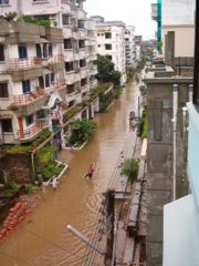 Flooded streets of Baridhara, Dhaka, during the 2004 flood