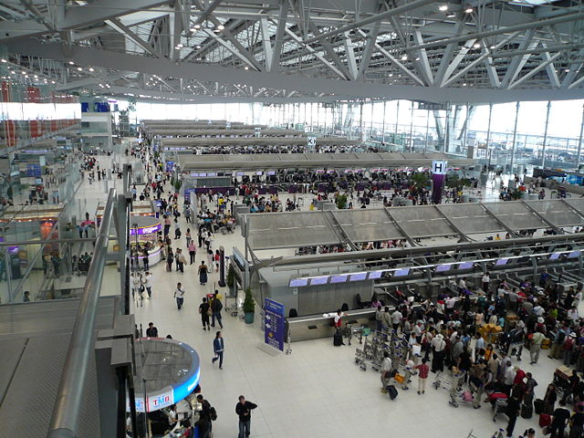 Image:Terminal de l'aéroport international de Bangkok.JPG