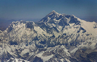 Another aerial view of Mount Everest from the south, with Lhotse in front and Nuptse on the left