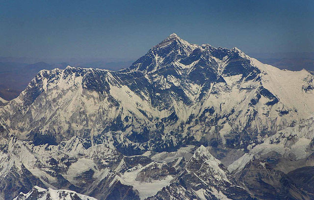 Image:Mt Everest Aerial.jpg