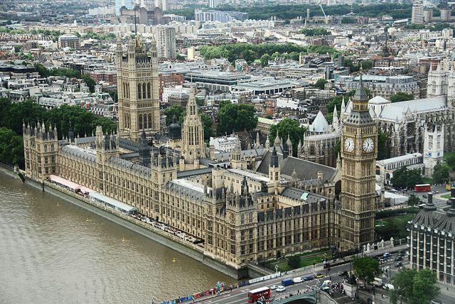 Image:Palace of Westminster eye.jpg
