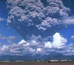 Eruption column over Mount Pinatubo in the Philippines