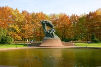 Statue of Frédéric Chopin in Warsaw's Łazienki Park.