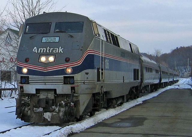 Image:Amtrak train.jpg