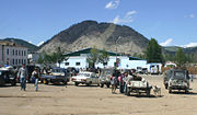 An open-air market in Tsetserleg. Open-air markets are a common place for trade in Mongolia