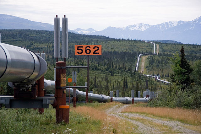 Image:Trans-Alaska Pipeline System Luca Galuzzi 2005.jpg