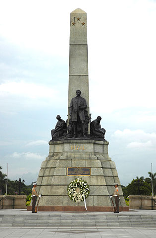 Image:Rizal Monument.jpg