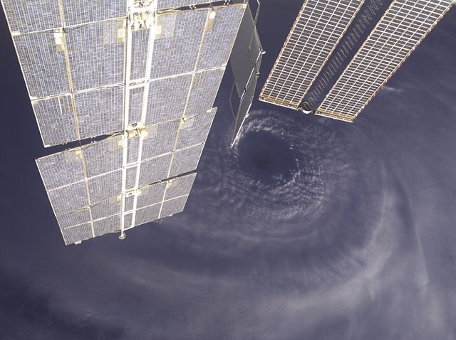 Image:Hurricane Ivan ISS.jpg