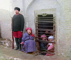 Prisoners in a zindan, a traditional Central Asian prison, in the Bukharan Protectorate under Imperial Russia, ca. 1910