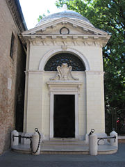 Dante's tomb in Ravenna, built in 1780.