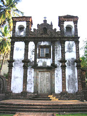 A chapel in Old Goa, an example of Portuguese architecture.