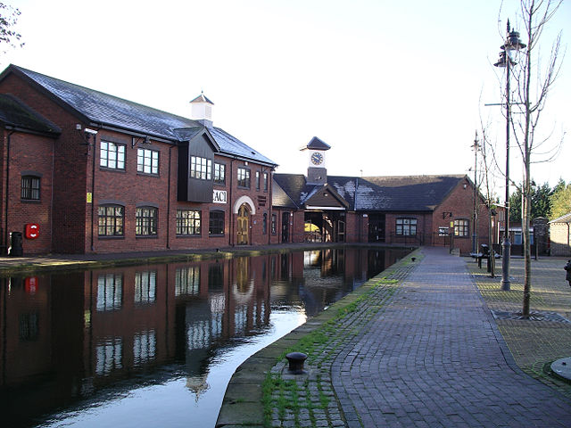 Image:Coventry Canal basin - southern end of canal 19n06.jpg