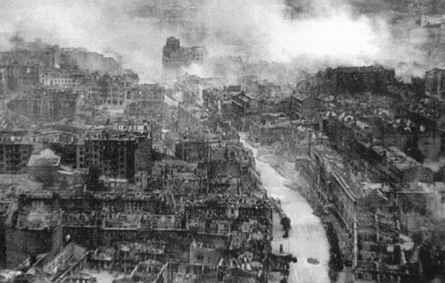 Image:Ruined Kiev in WWII.jpg