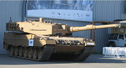 Leopard 2A4 of the Chilean army in Fidae 2008.