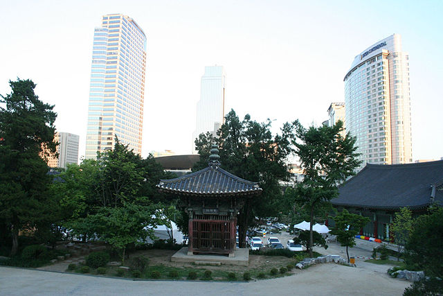 Image:Korea-Seoul-Bongeunsa-02.jpg