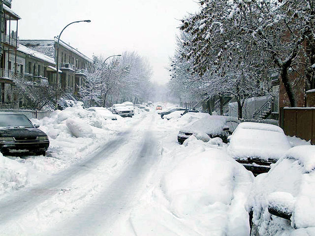 Image:Montreal - Plateau, day of snow - 200312.jpg