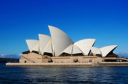 Sydney Opera House, designed by Utzon. photo E.Lau.