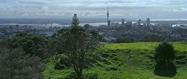 Auckland CBD from the top of Mt Eden.