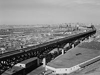 The Pulaski Skyway connects Newark to Jersey City and New York City .