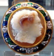 Sardonyx cameo representing Alexander the Great. Thought to be by Pyrgoteles, engraver of Alexander, around 325 BC. Cabinet des Médailles, Paris.