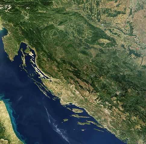 Image:Satellite image of Croatia in September 2003.jpg