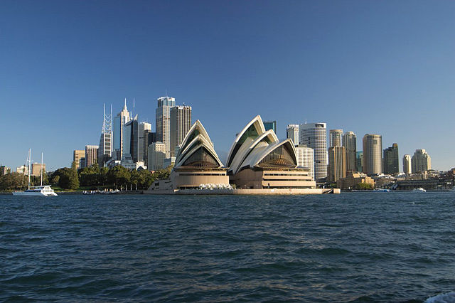 Image:Sydney opera house and skyline.jpg
