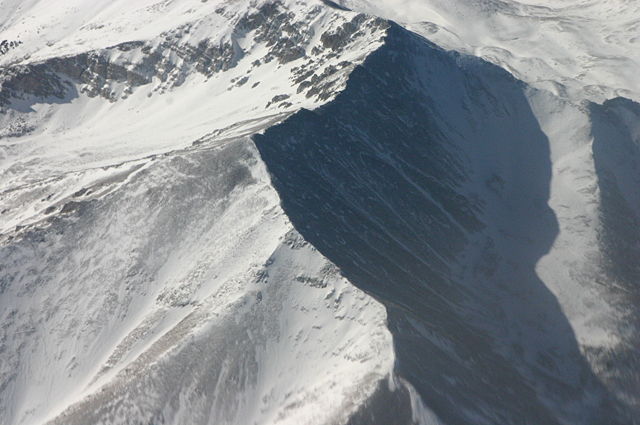 Image:Aerial Section of Snow Covered Rocky Mountain at Colorado.jpg