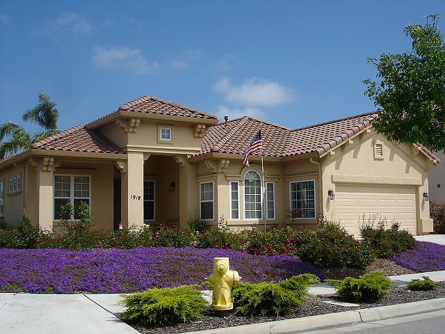 Image:Ranch style home in Salinas, California.JPG