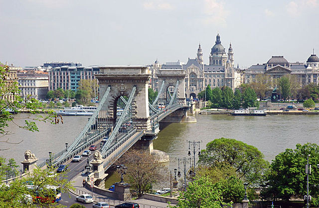 Image:Budapestbridge100.jpg