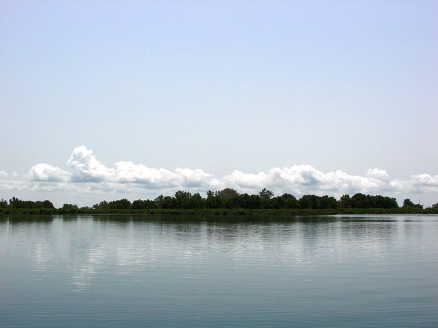 Image:Gabala lake.jpg