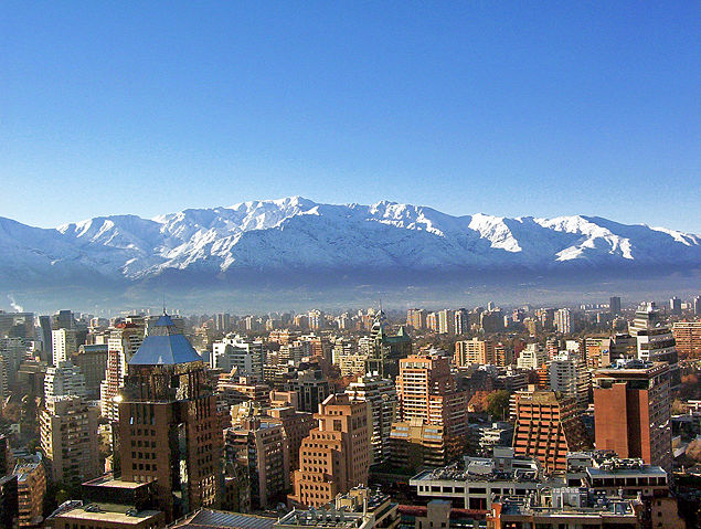 Image:Santiago en invierno.jpg