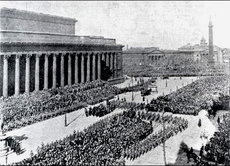 The inspection of the Liverpool Pals by Lord Kitchener in front of St George's Hall, Liverpool, 20 March 1915.