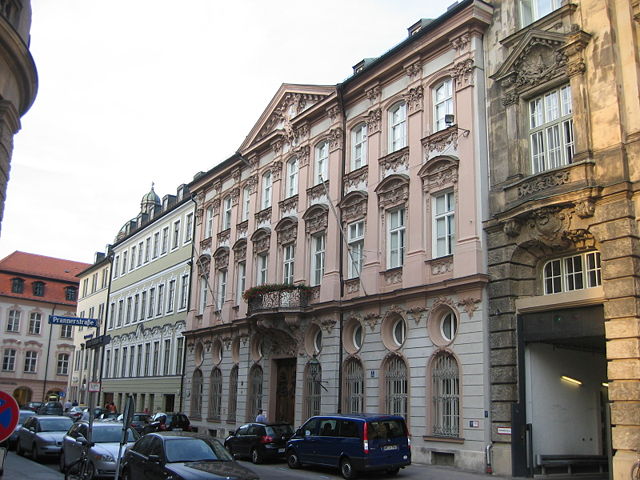 Image:Palais Holnstein Munich.JPG